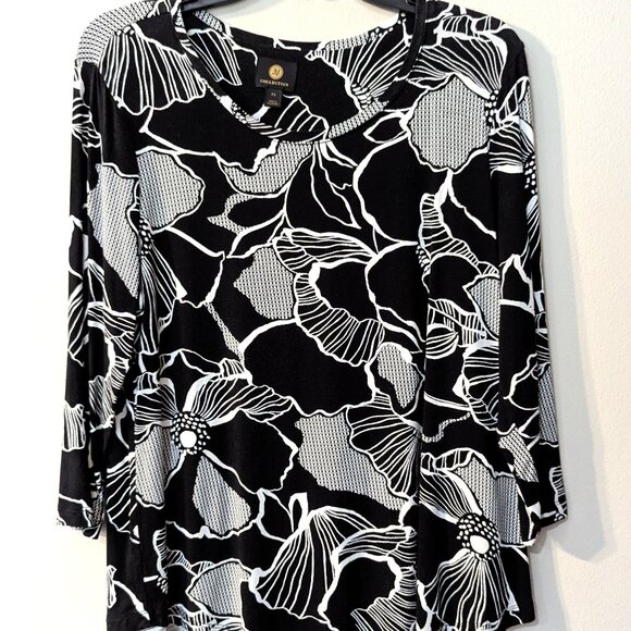 JM Collection Women's Petite Black Floral Print Stretch Knit Top. Size PL - Picture 1 of 4